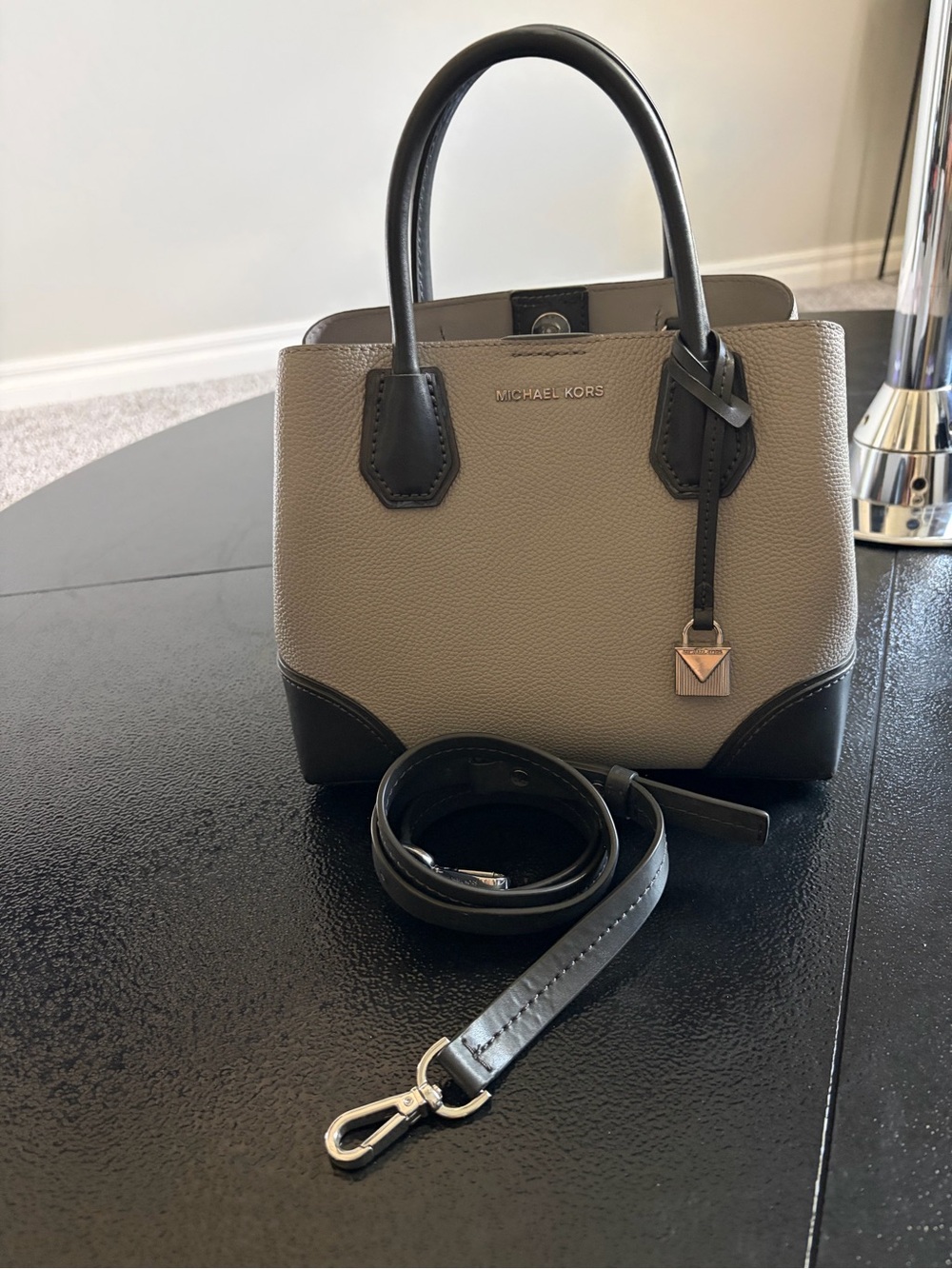 Mercer Gallery Small Shoulder Bag